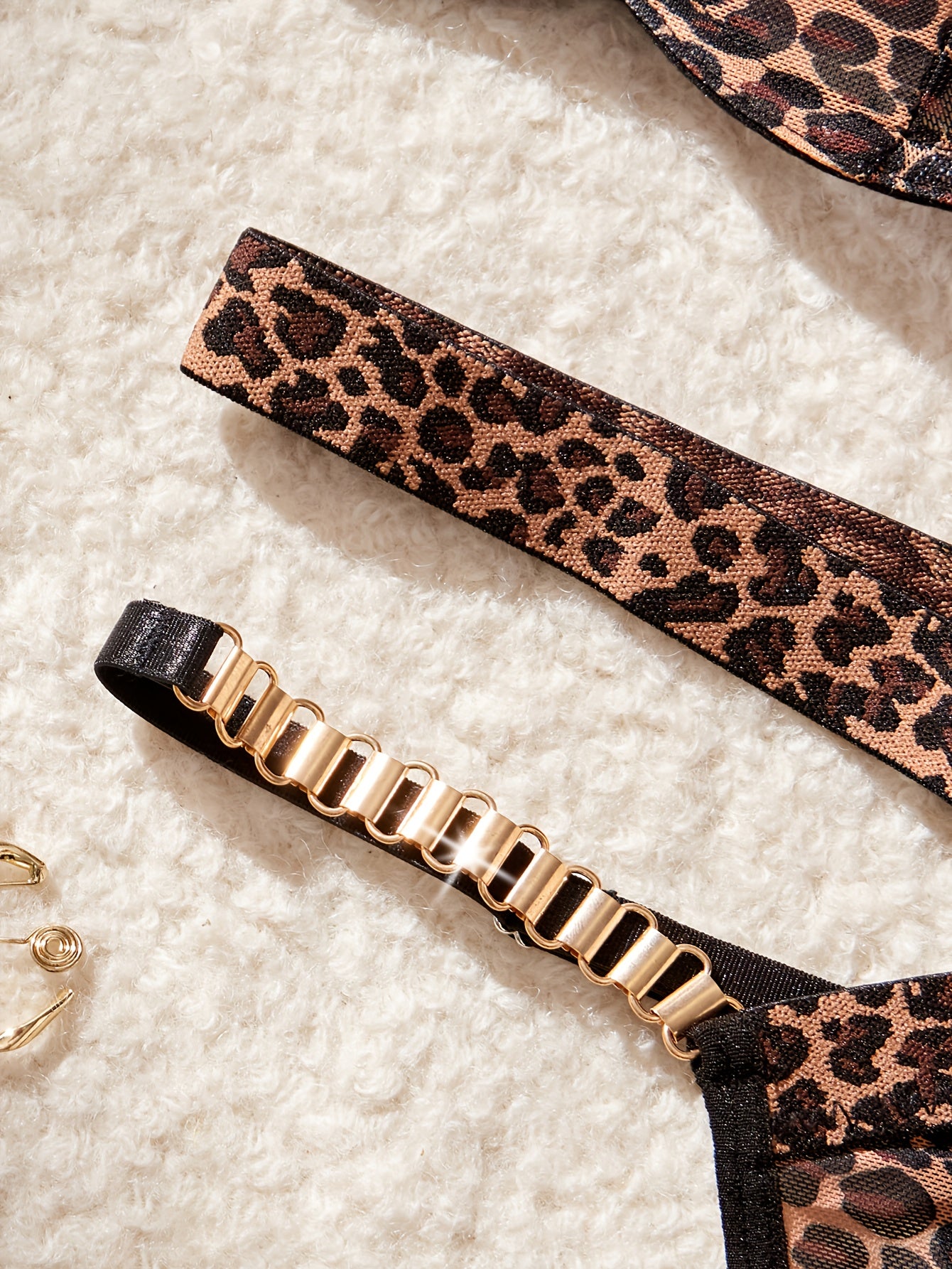 COMPLETO INTIMO REGGISENO E PERIZOMA STAMPA ANIMALIER